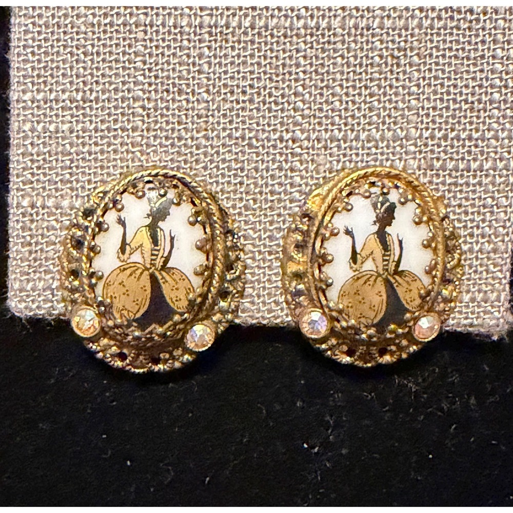 West Germany Glass Victorian Woman Cameo Clip on Earrings